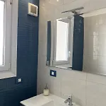 Grand F2 60mq Centre Antibes, Proche Plages, Commerces, 2 Balcons, Parking, Train, Bus, Deco Vintage, Pet Friendly Антиб