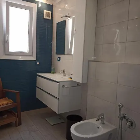Grand F2 Antibes: Vintage Charm, Proximity & Pet-friendly * Antibes
