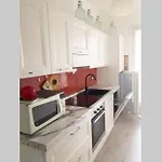 Grand F2 60mq Centre Antibes, Proche Plages, Commerces, 2 Balcons, Parking, Train, Bus, Deco Vintage, Pet Friendly Daire Antibes