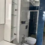 Grand F2 60mq Centre Antibes, Proche Plages, Commerces, 2 Balcons, Parking, Train, Bus, Deco Vintage, Pet Friendly * Antibes