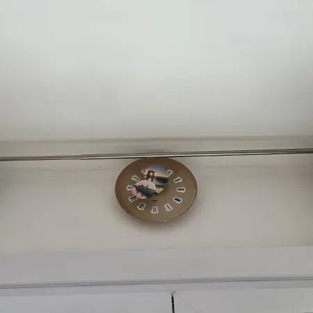 Grand F2 60mq Centre Antibes, Proche Plages, Commerces, 2 Balcons, Parking, Train, Bus, Deco Vintage, Pet Friendly *