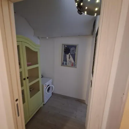 Grand F2 60mq Centre Antibes, Proche Plages, Commerces, 2 Balcons, Parking, Train, Bus, Deco Vintage, Pet Friendly Apartamento Antibes